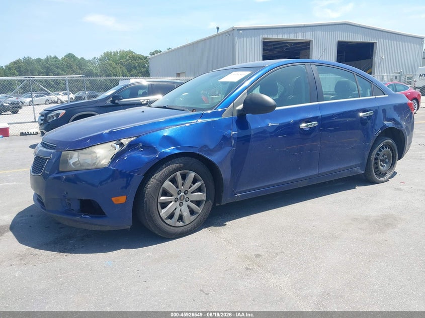 2012 CHEVROLET CRUZE auction photo 2