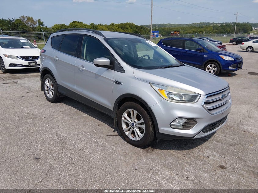 2018 FORD ESCAPE auction photo 1
