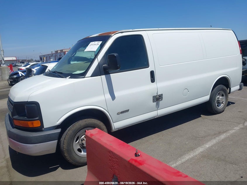 2004 Chevrolet Express, Theft Recovery, IAAI, VIN 1GCGG25V041242412 — photo 2