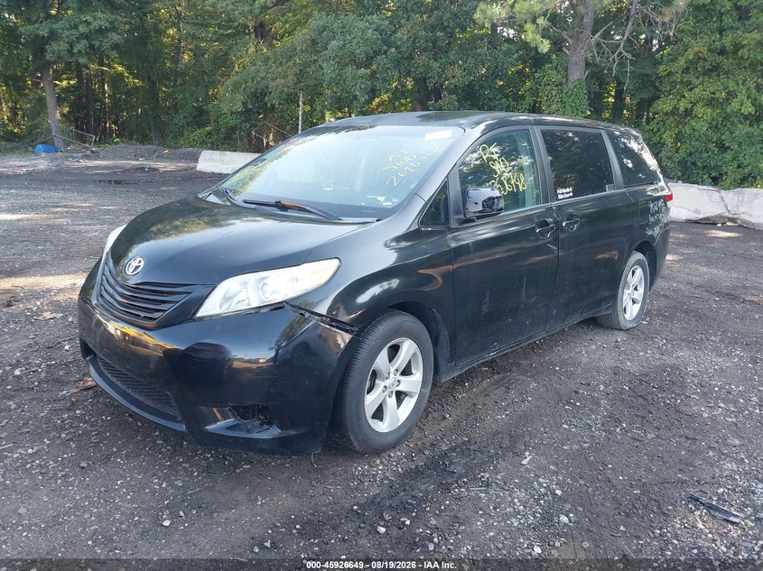 2013 Toyota Sienna, Невідомо, IAAI, VIN 5TDZK3DCXDS371290 — фото 2