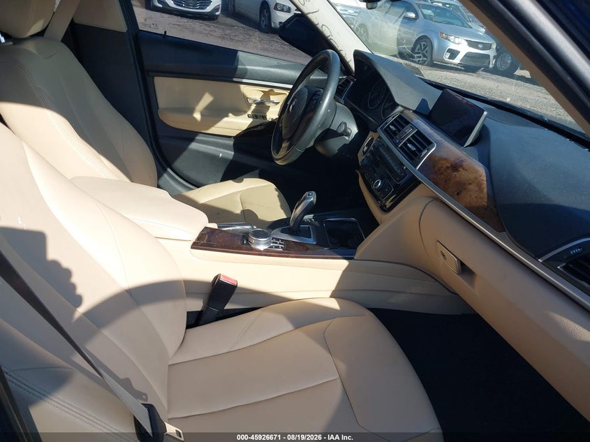 2017 BMW 320I auction photo 5
