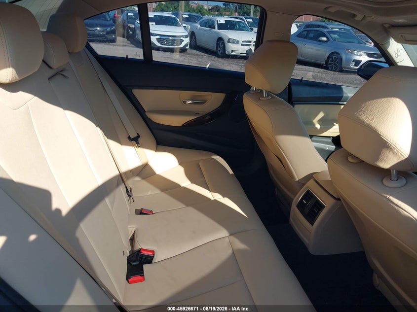 2017 BMW 320I auction photo 8