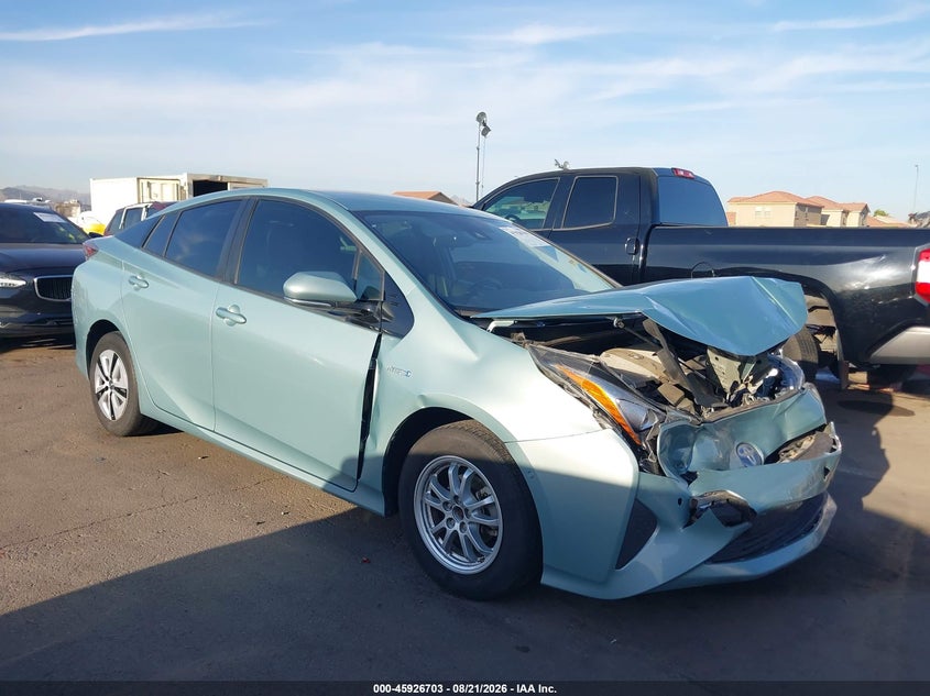 2017 TOYOTA PRIUS