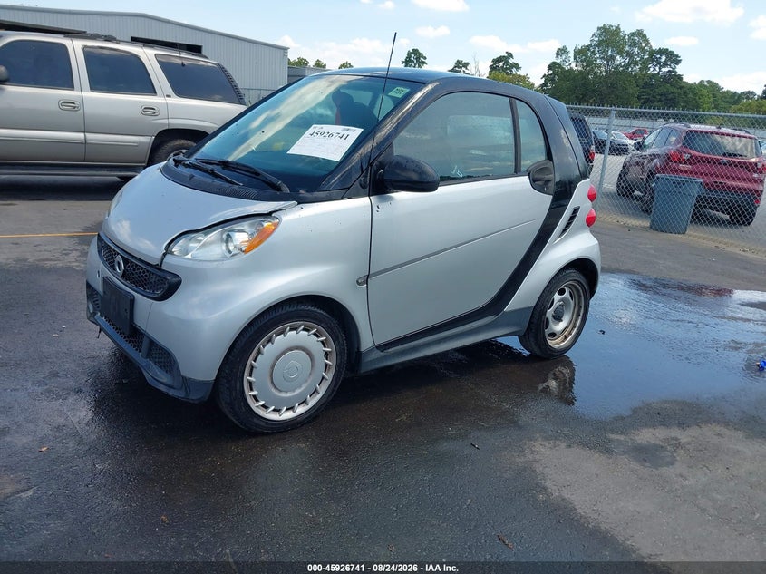 2013 SMART FORTWO auction photo 2
