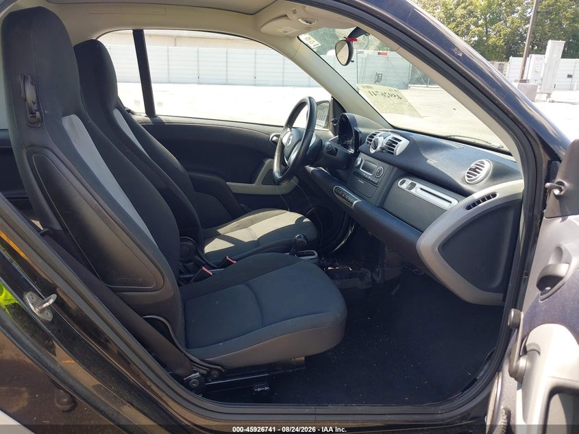 2013 SMART FORTWO auction photo 5