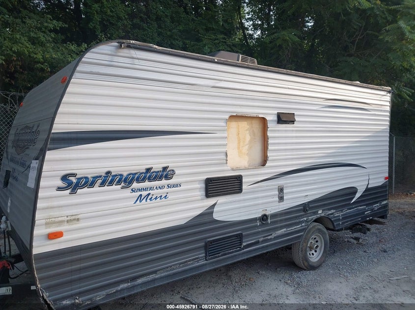 2017 KEYSTONE SUMMERLAND MINI TRAVEL TRAILER auction photo 2