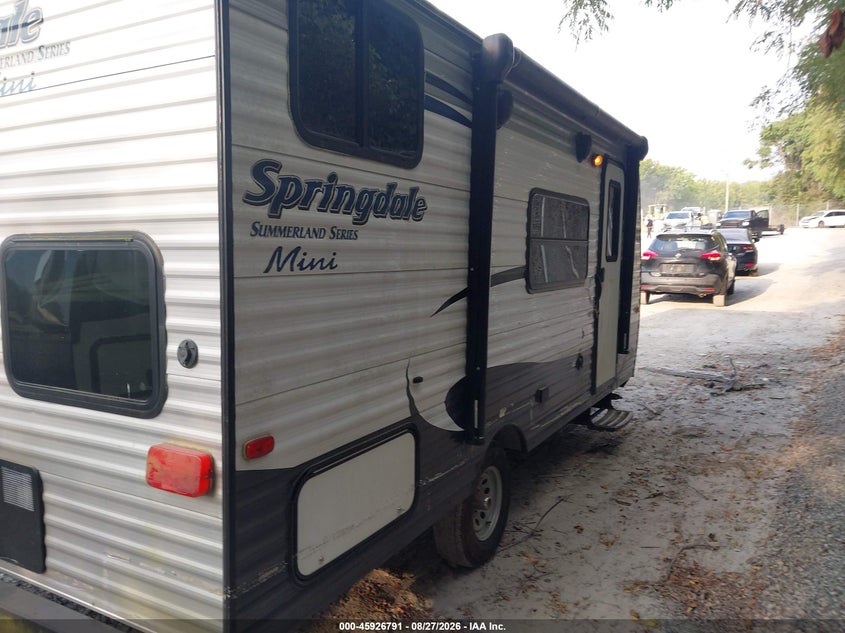 2017 KEYSTONE SUMMERLAND MINI TRAVEL TRAILER auction photo 4