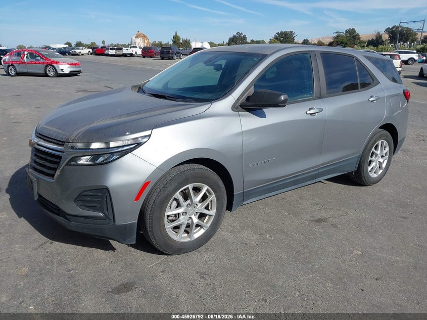 2024 CHEVROLET EQUINOX auction photo 2