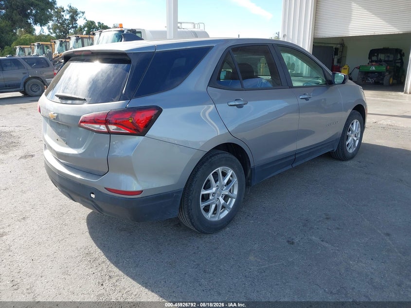 2024 CHEVROLET EQUINOX auction photo 4
