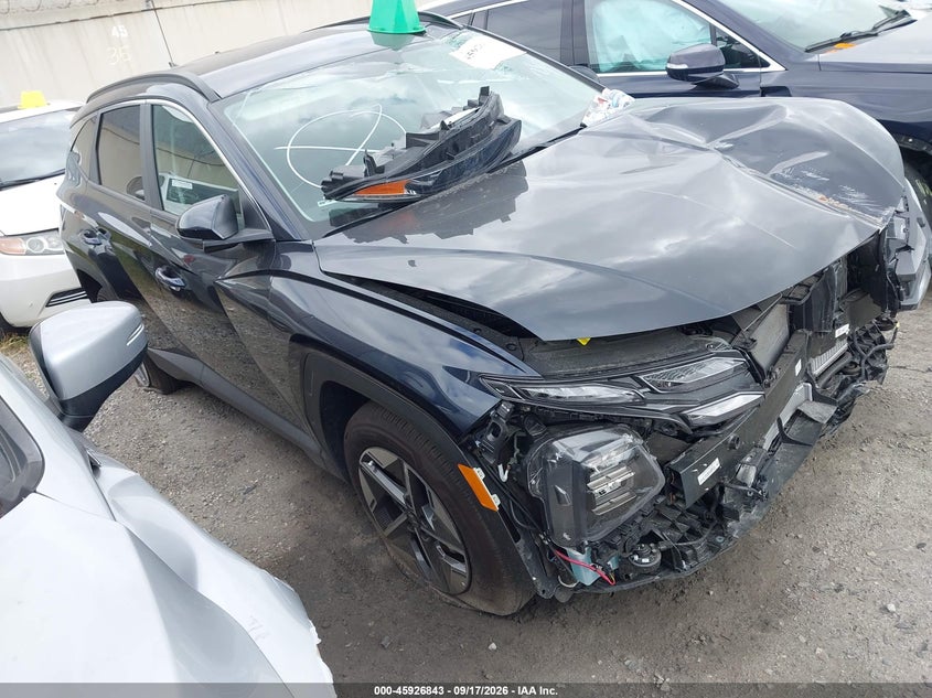 2026 HYUNDAI TUCSON HYBRID auction photo 1