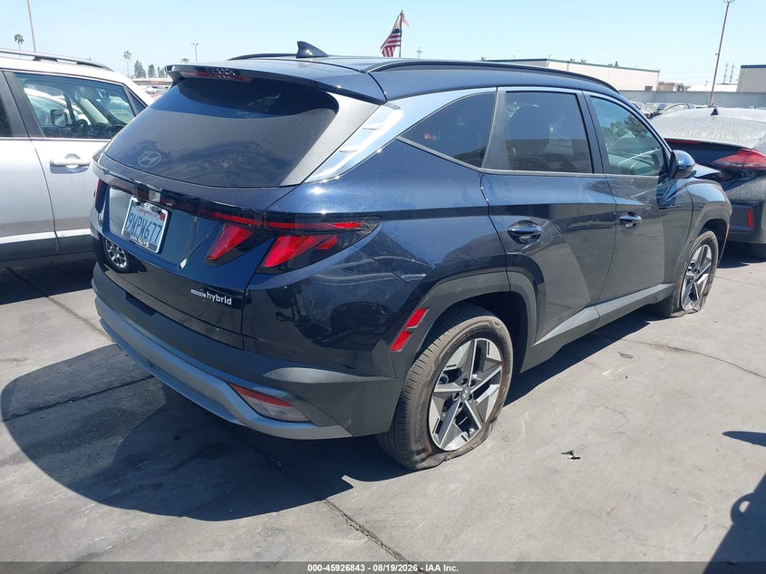 2026 HYUNDAI TUCSON HYBRID auction photo 4