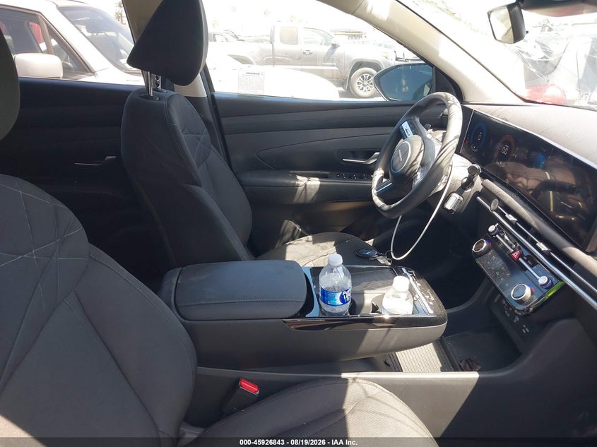 2026 HYUNDAI TUCSON HYBRID auction photo 5