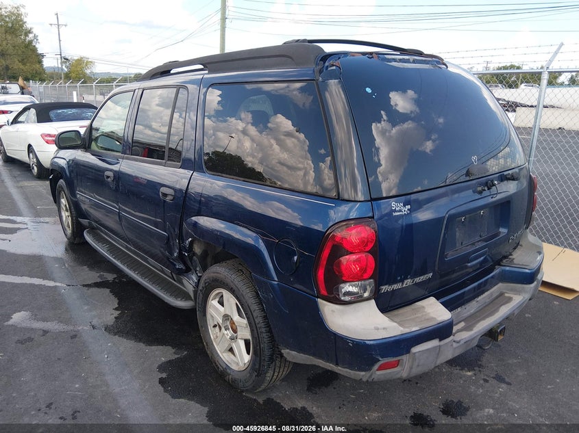 2003 CHEVROLET TRAILBLAZER EXT auction photo 3