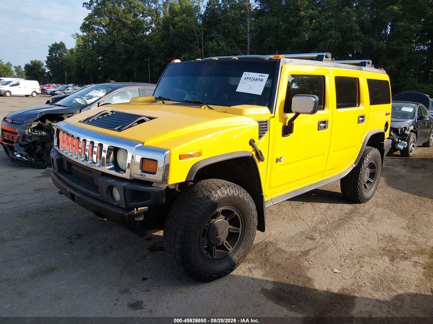 2003 Hummer H2, Normal Wear & Tear, IAAI, VIN 5GRGN23U03H140662 — photo 2
