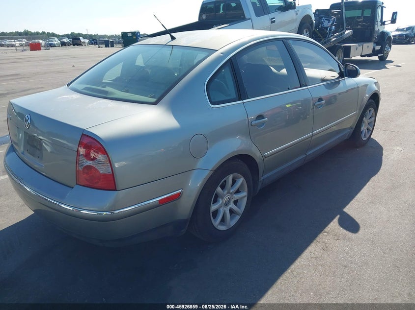 2004 VOLKSWAGEN PASSAT auction photo 4