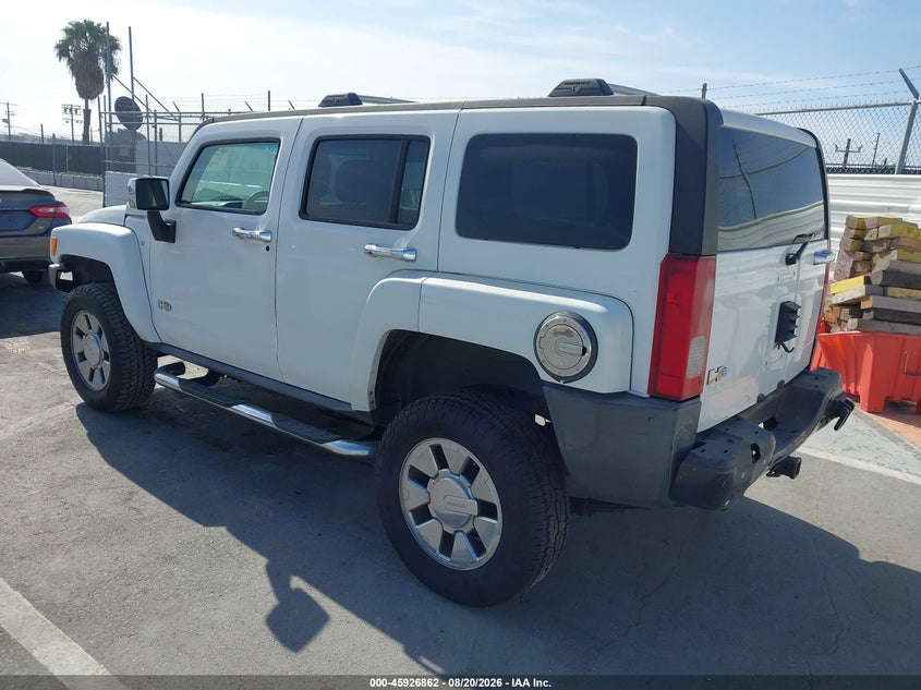 2007 HUMMER H3 SUV auction photo 3