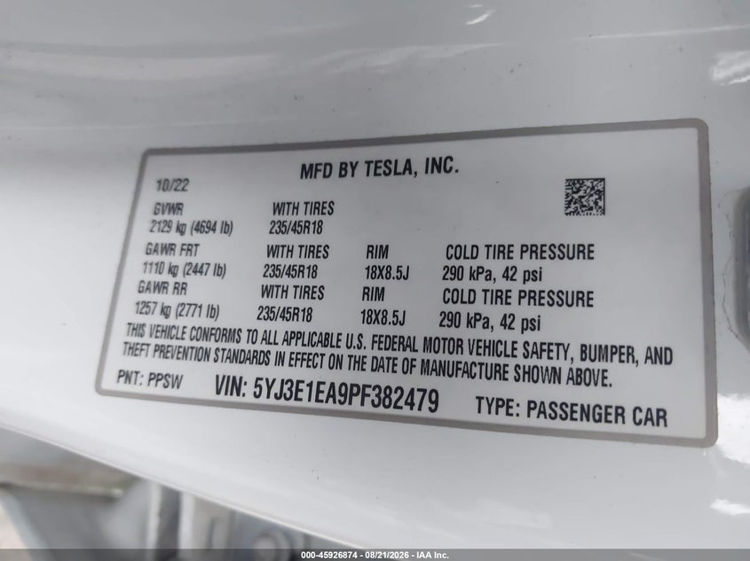TESLA MODEL 3 - zdjęcie 9