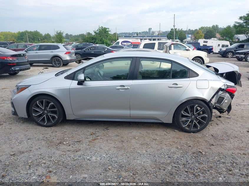 TOYOTA COROLLA - zdjęcie 13