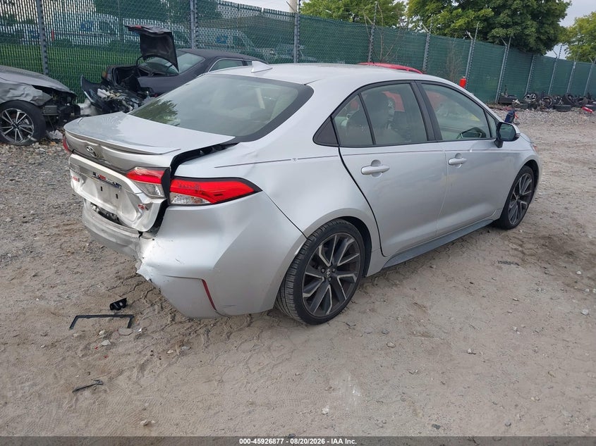 TOYOTA COROLLA - zdjęcie 4