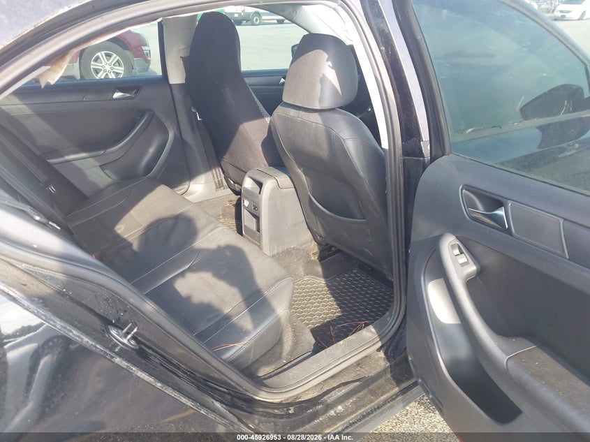 2011 VOLKSWAGEN JETTA auction photo 8