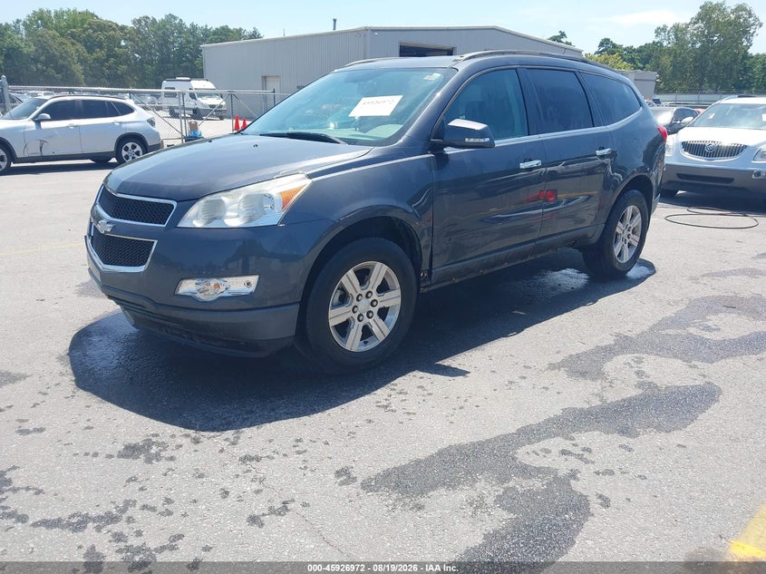 2010 CHEVROLET TRAVERSE auction photo 2