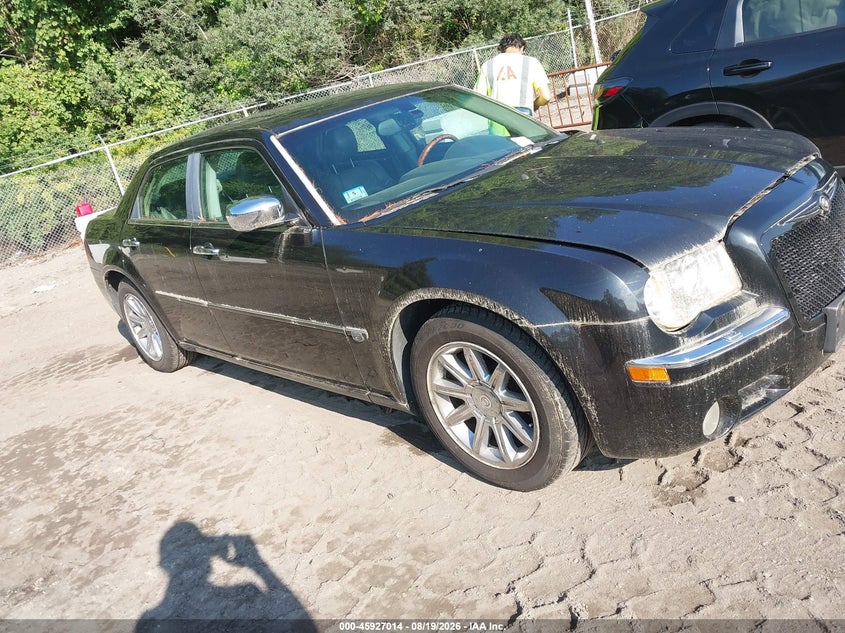 2005 CHRYSLER 300C auction photo 1