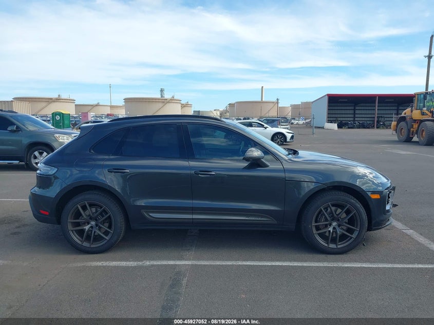 PORSCHE MACAN - zdjęcie 14