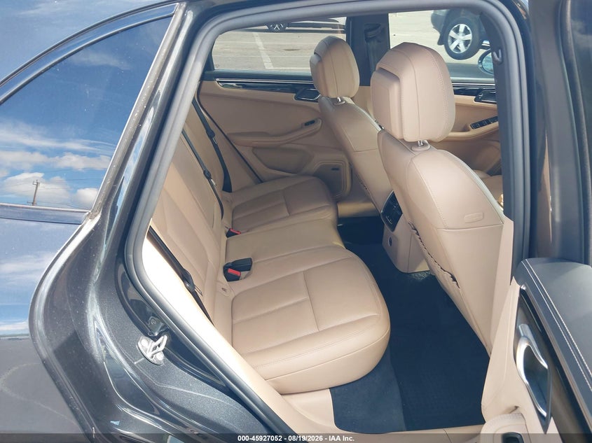 PORSCHE MACAN - zdjęcie 8