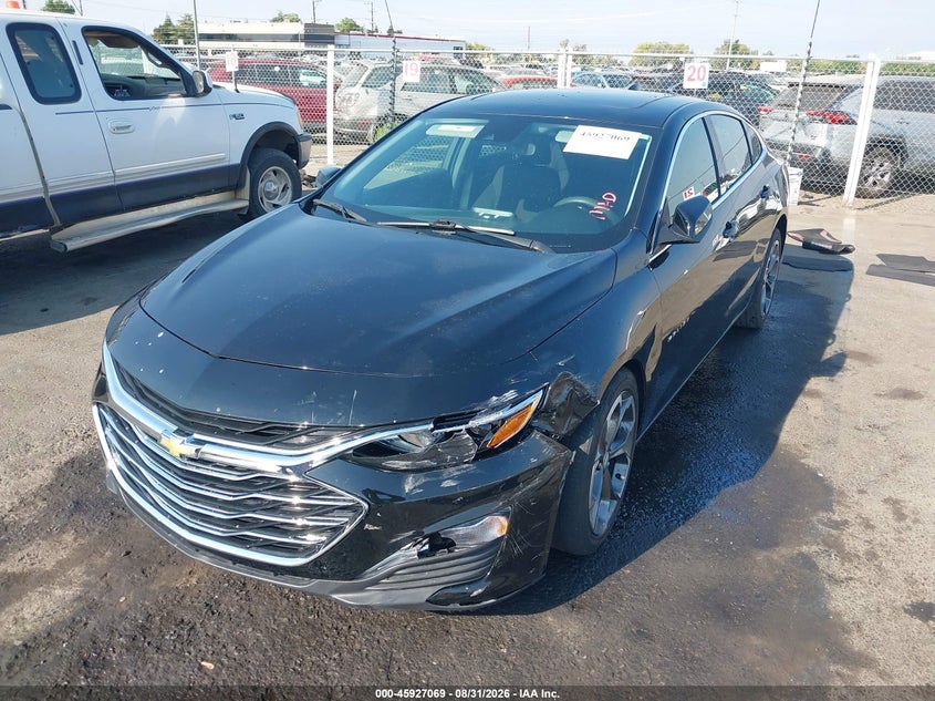 2023 Chevrolet Malibu, Left Front, IAAI, VIN 1G1ZD5ST3PF215629 — photo 2