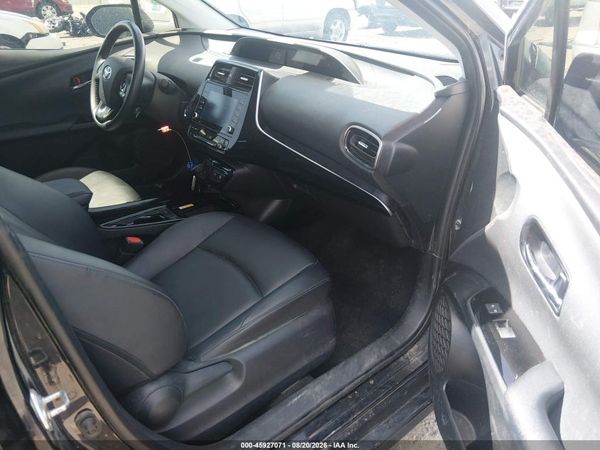 TOYOTA PRIUS - zdjęcie 5