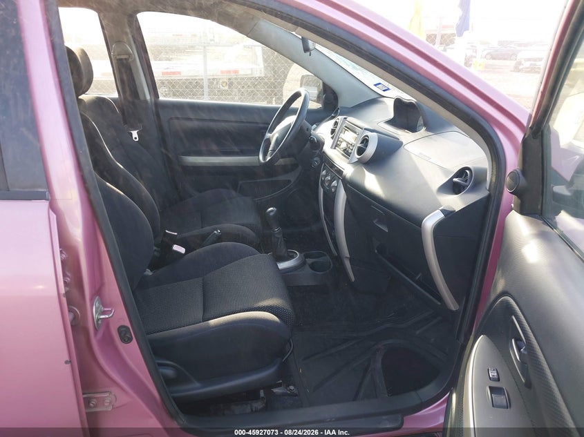 SCION XA 2005 VIN JTKKT624050110047