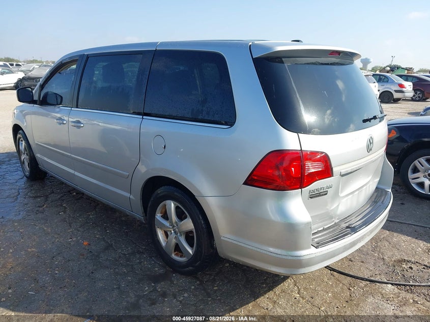 2010 VOLKSWAGEN ROUTAN — zdjęcie 3