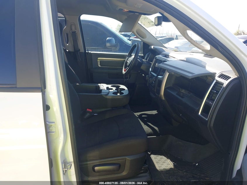 RAM 1500 CLASSIC 2020 VIN 1C6RR7GG7LS146615