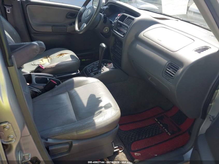 2003 CHEVROLET TRACKER — zdjęcie 5