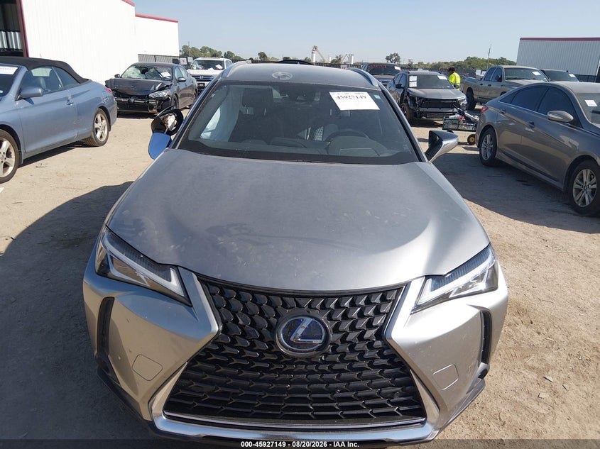 LEXUS UX 250H - zdjęcie 12