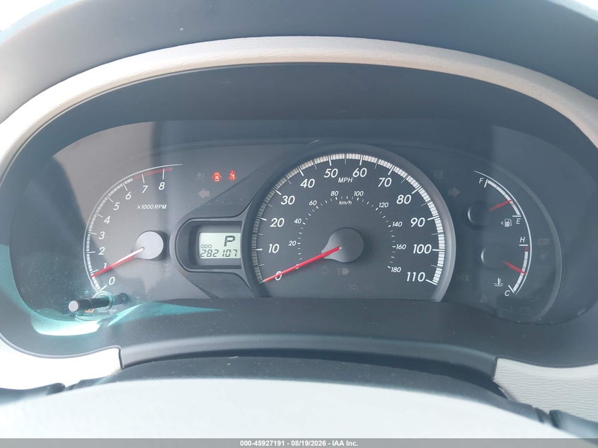 2014 TOYOTA SIENNA auction photo 7