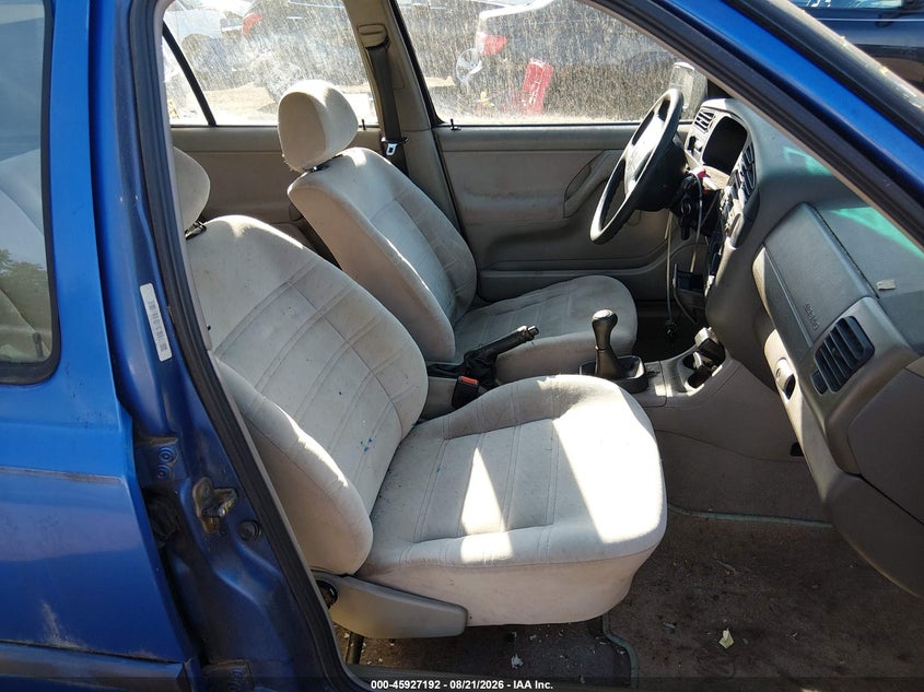 1998 VOLKSWAGEN GOLF auction photo 5