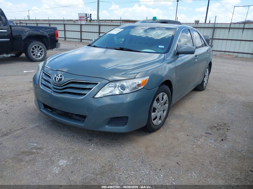 2010 TOYOTA CAMRY auction photo 2