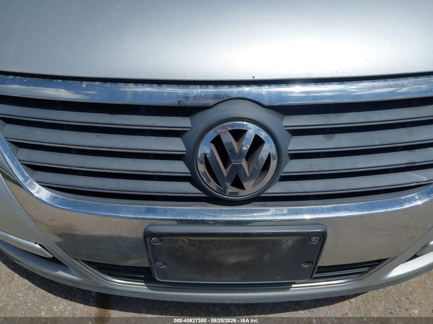 2008 VOLKSWAGEN PASSAT auction photo 6