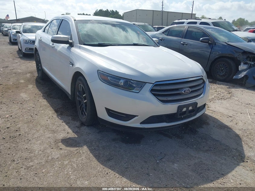 2016 FORD TAURUS auction photo 1