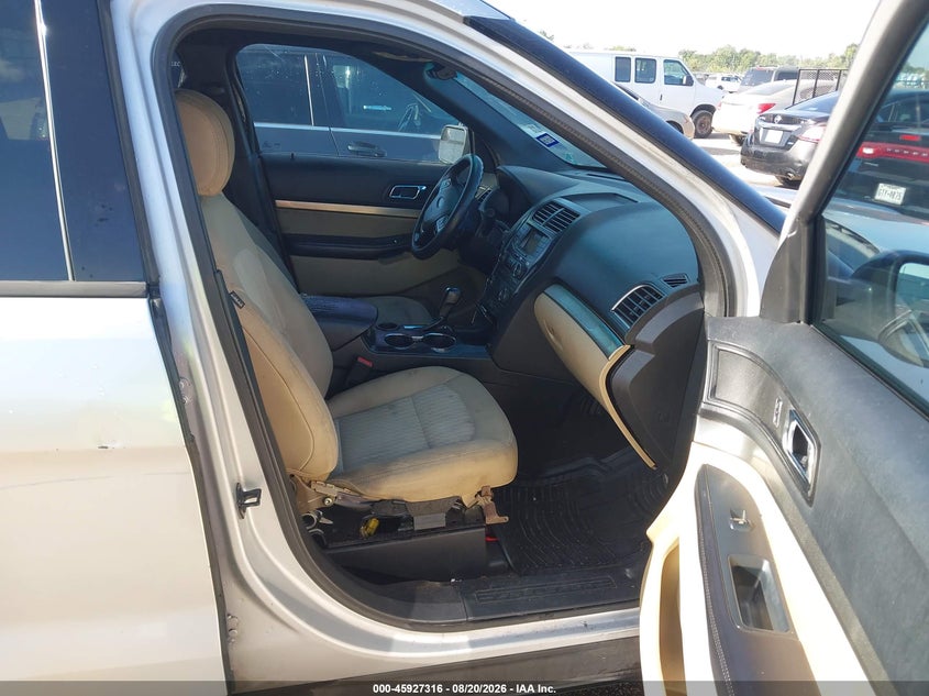 2016 FORD EXPLORER auction photo 5