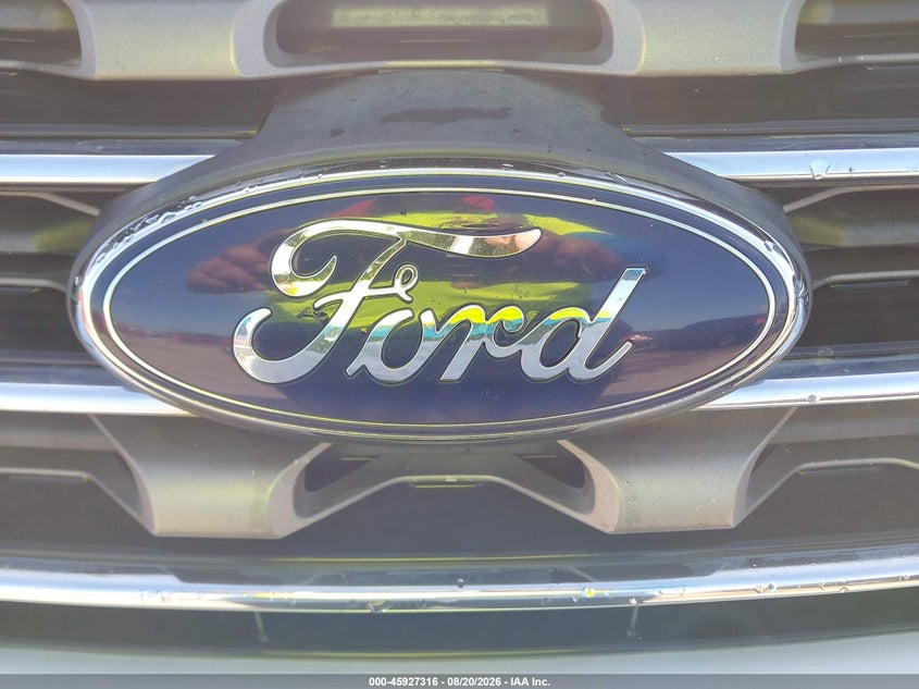2016 FORD EXPLORER auction photo 6