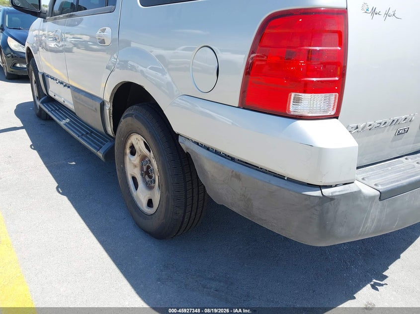 2006 FORD EXPEDITION auction photo 6