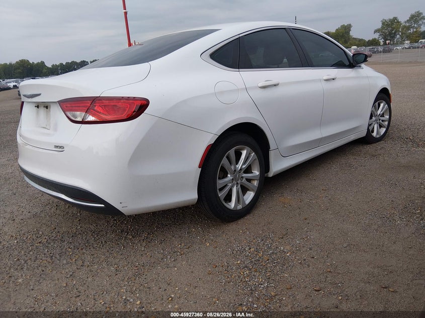 2015 CHRYSLER 200 auction photo 4