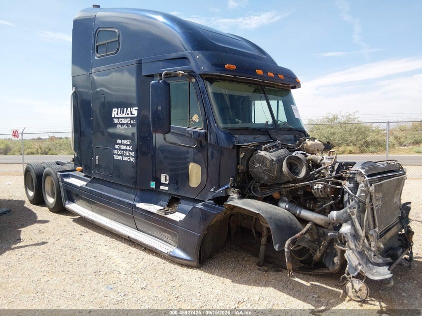 1998 Freightliner Conventional FLC120