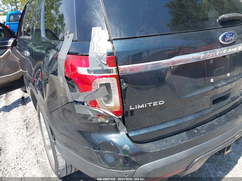 2015 FORD EXPLORER auction photo 6