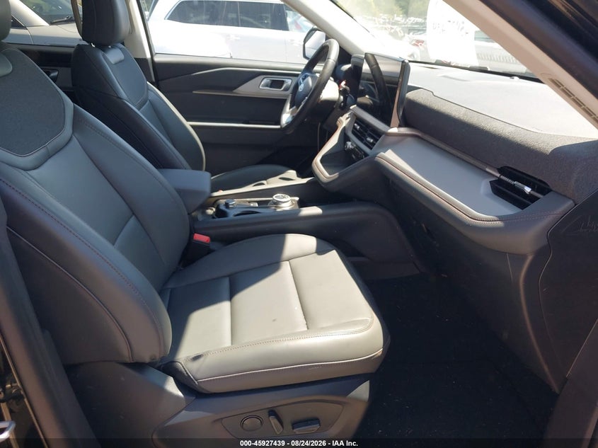 2026 FORD EXPLORER auction photo 5