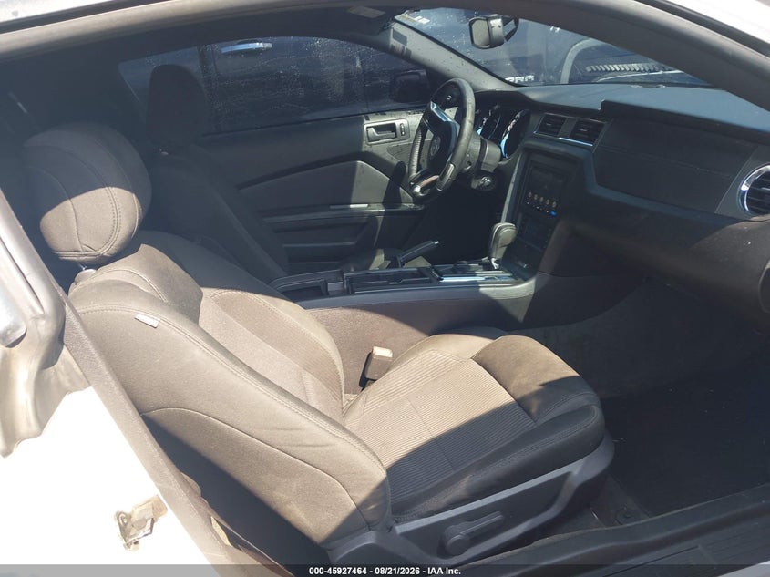 FORD MUSTANG 2014 VIN 1ZVBP8AM6E5315784