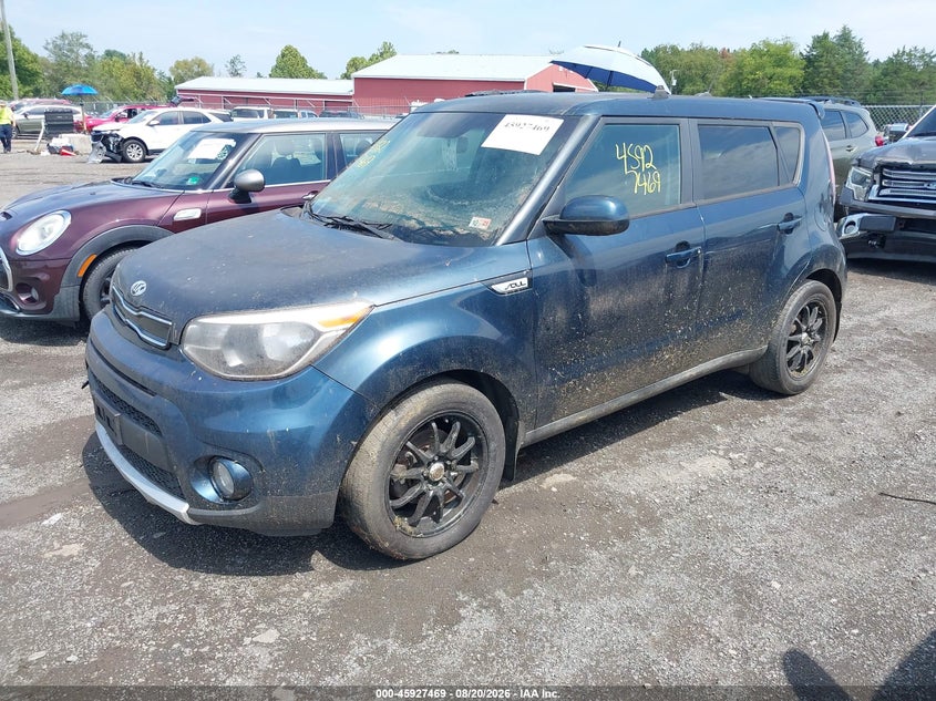 2017 KIA SOUL auction photo 2