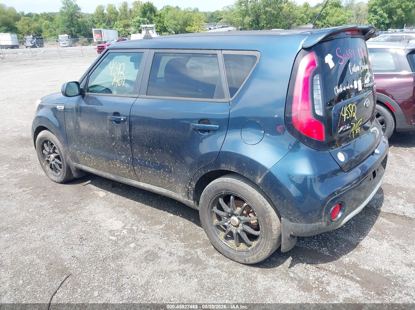 2017 KIA SOUL auction photo 3